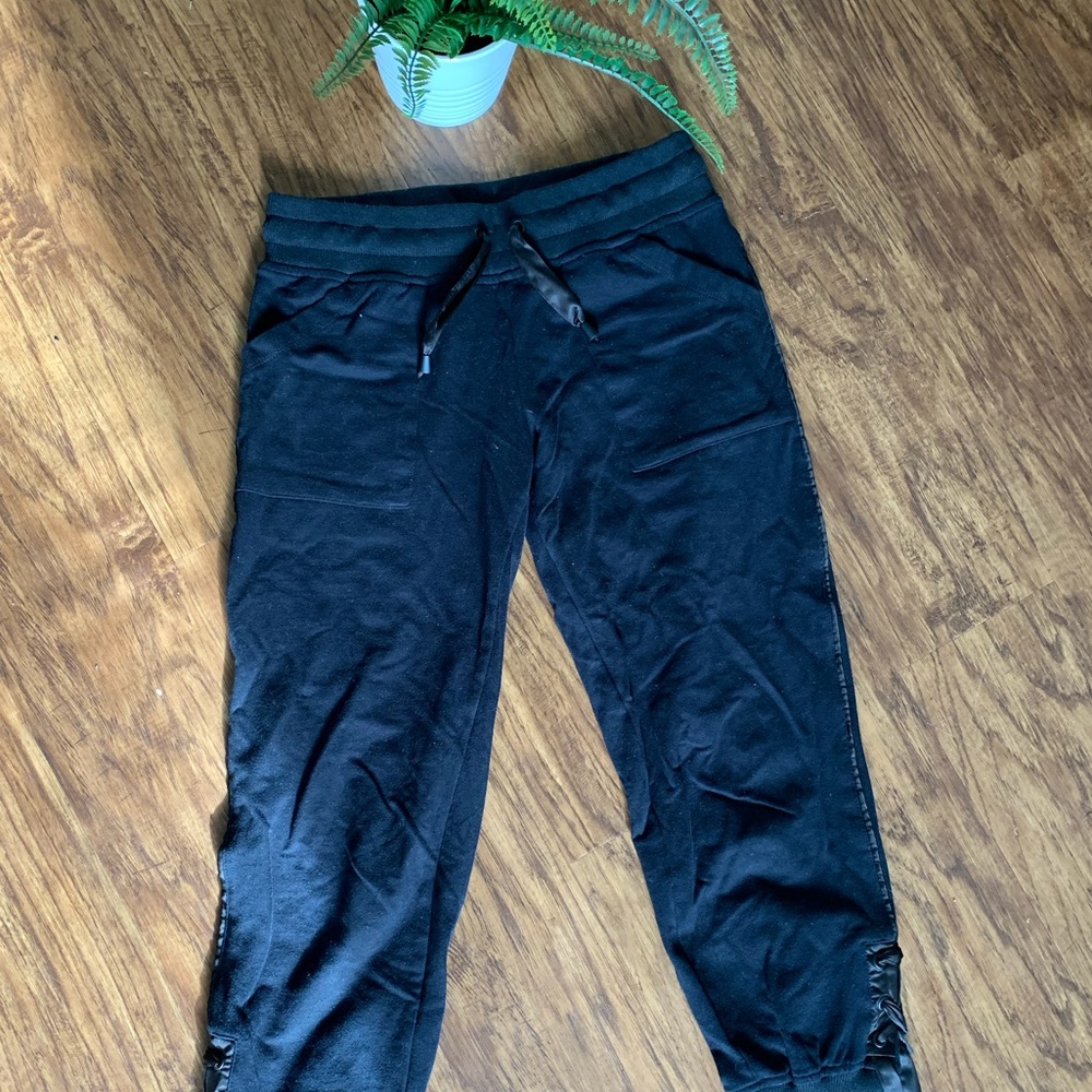Blanc Noir Joggers